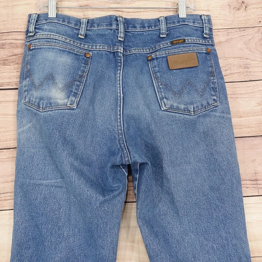 Vintage Wrangler Jeans 33x30 (34x32) Blue Medium Regular Fit Straight Denim